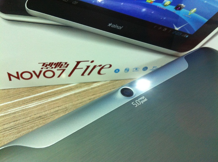 Ainol Novo7 Fire 1G DDR3 IPS Cortex A9 Dual Core Amlogic 8726-M6 Ainol Novo7 Fire 1G DDR3 IPS Cortex A9 Dual Core Amlogic 8726-M6