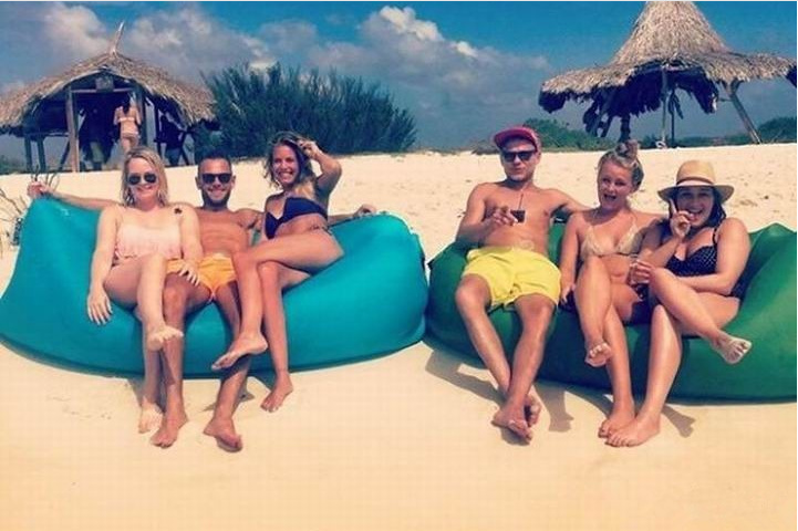 Portable Inflatable Wind Hangout Lazy Bed Bag Lamzac Sofa Lounge Air Bed Sleeping Bag for Outdoor Travel Camping Laybag