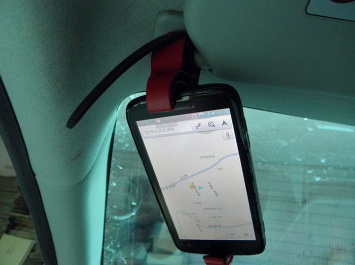 Drive Smart Retractable Car Steering Wheel Smart Phone Clip Holder