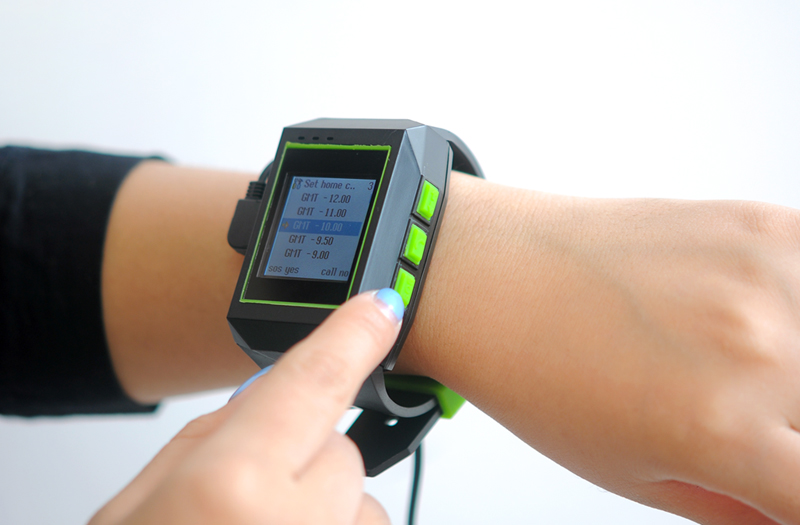 GSM / GPRS / GPS Watch Tracker