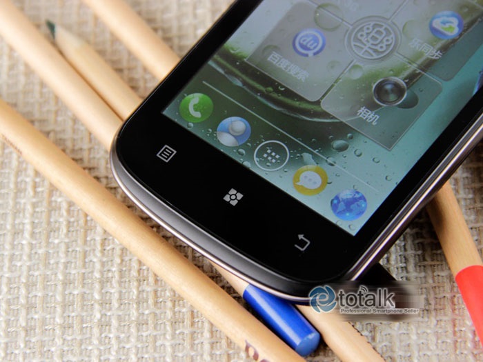 Renovo A800 Branded Dual Core Smartphone Android 4.1