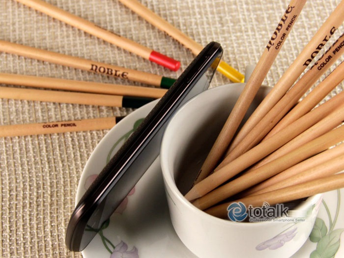 Renovo A800 Branded Dual Core Smartphone Android 4.1