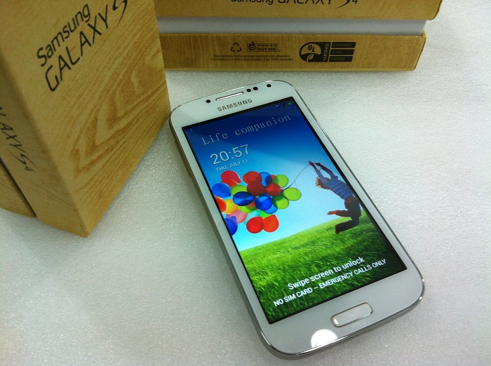Galaxy S4 1:1 Copy / Clone MTK6589 QuadCore 12.0 Mpixel 5 inch Android 4.2
