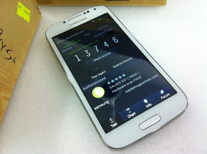 Galaxy S4 1:1 Copy / Clone MTK6589 QuadCore 12.0 Mpixel 5 inch Android 4.2
