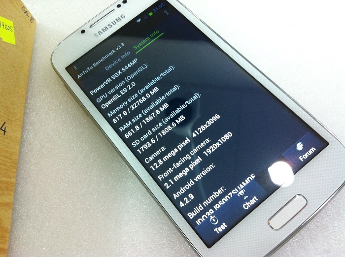 Galaxy S4 1:1 Copy / Clone MTK6589 QuadCore 12.0 Mpixel 5 inch Android 4.2
