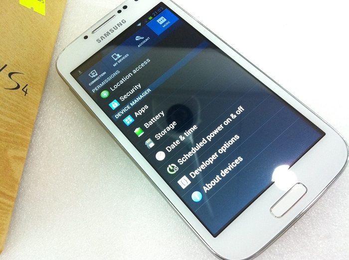 Galaxy S4 1:1 Copy / Clone MTK6589 QuadCore 12.0 Mpixel 5 inch Android 4.2