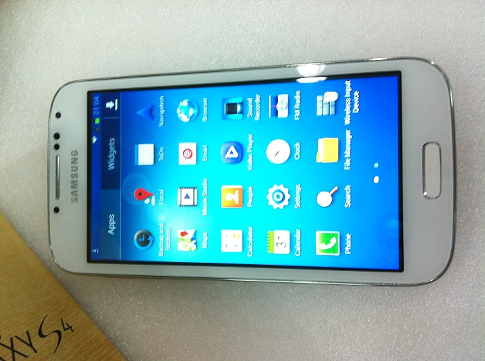 Galaxy S4 1:1 Copy / Clone MTK6589 QuadCore 12.0 Mpixel 5 inch Android 4.2