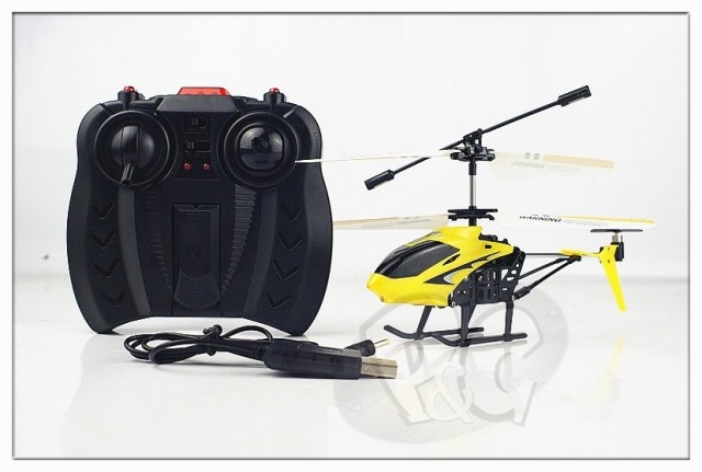 3.5 CHANNEL Skywinner S107 RC Helicopter with LED Light, With Gyro function, Fixed hover, Remote Control.