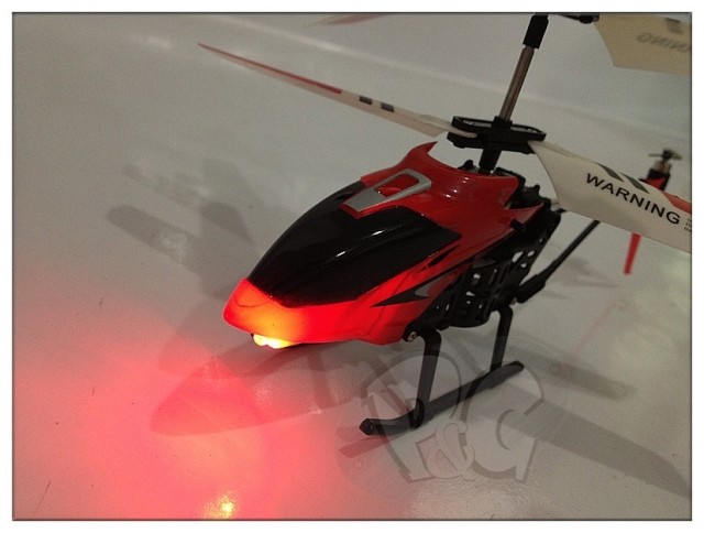 3.5 CHANNEL Skywinner S107 RC Helicopter with LED Light, With Gyro function, Fixed hover, Remote Control.
