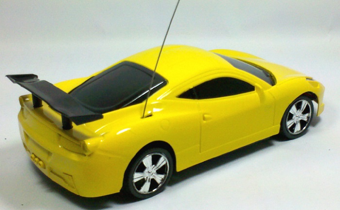 4 CHANNEL Ferrari Design Top-Fast RC IR remote control Car Toy With Light